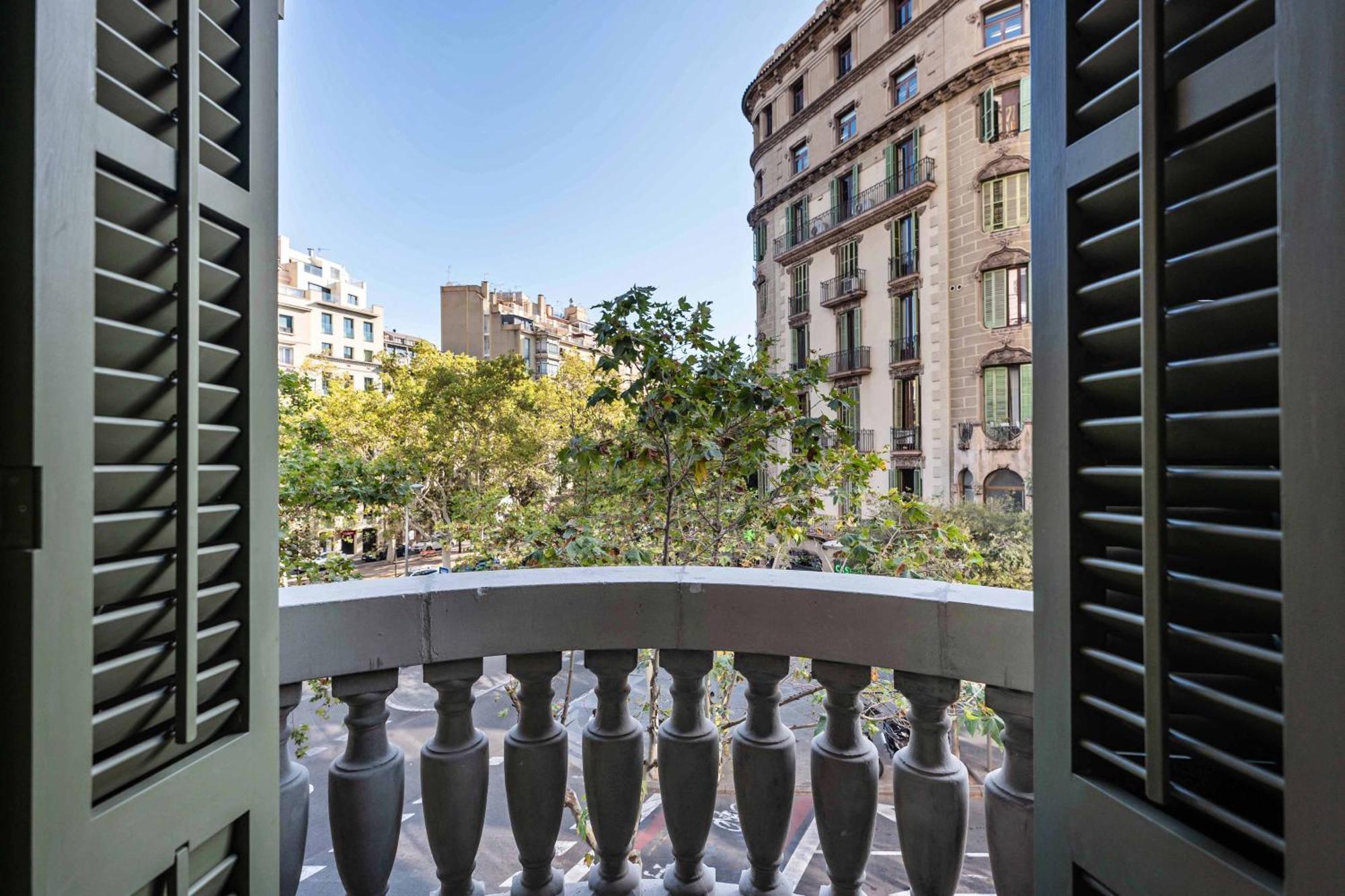 Diagonal Suites By Sweett Barcelona Exterior photo
